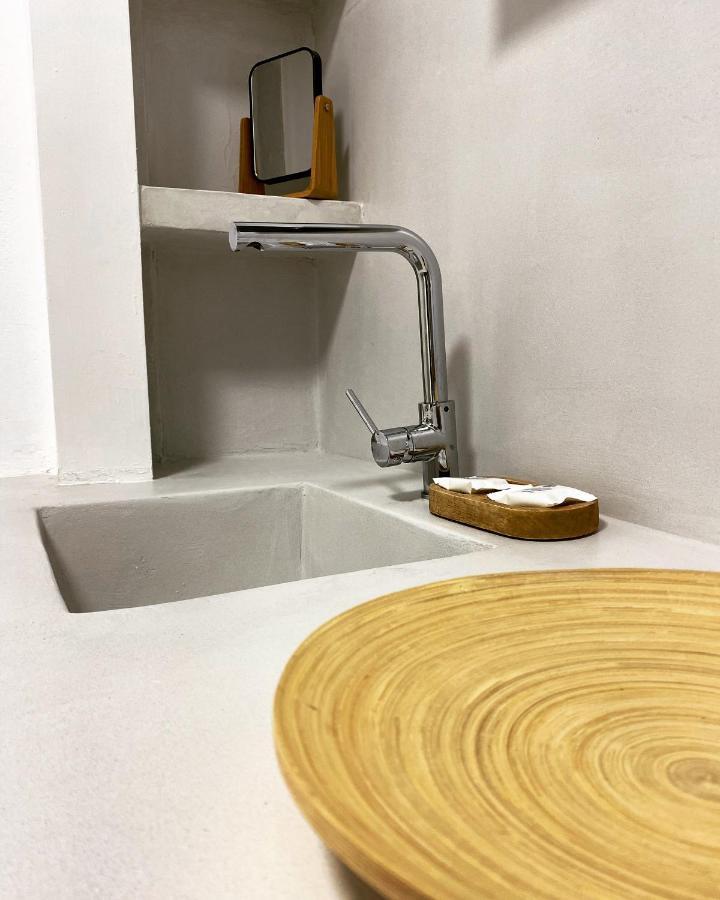 Thalassas Apartment Lentas Ngoại thất bức ảnh